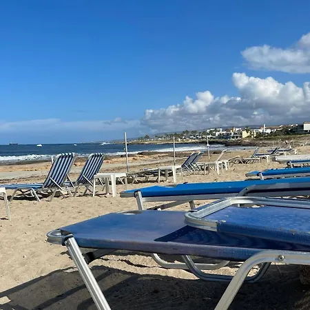 Celeste By The Sea דירה *